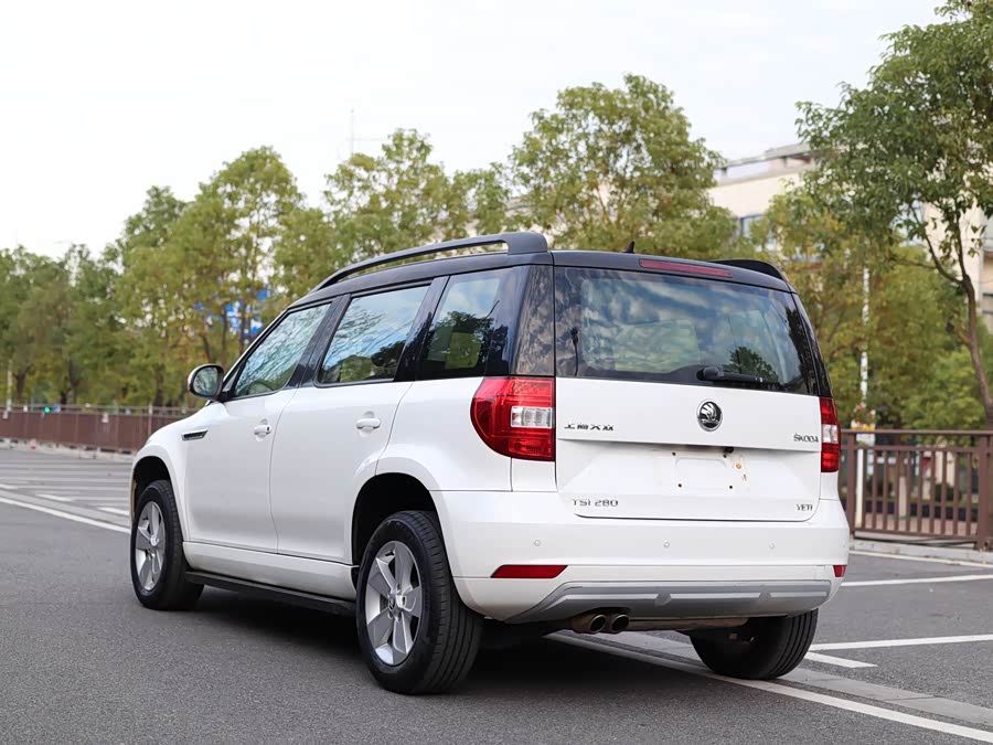 Skoda Yeti 2016 car image #5