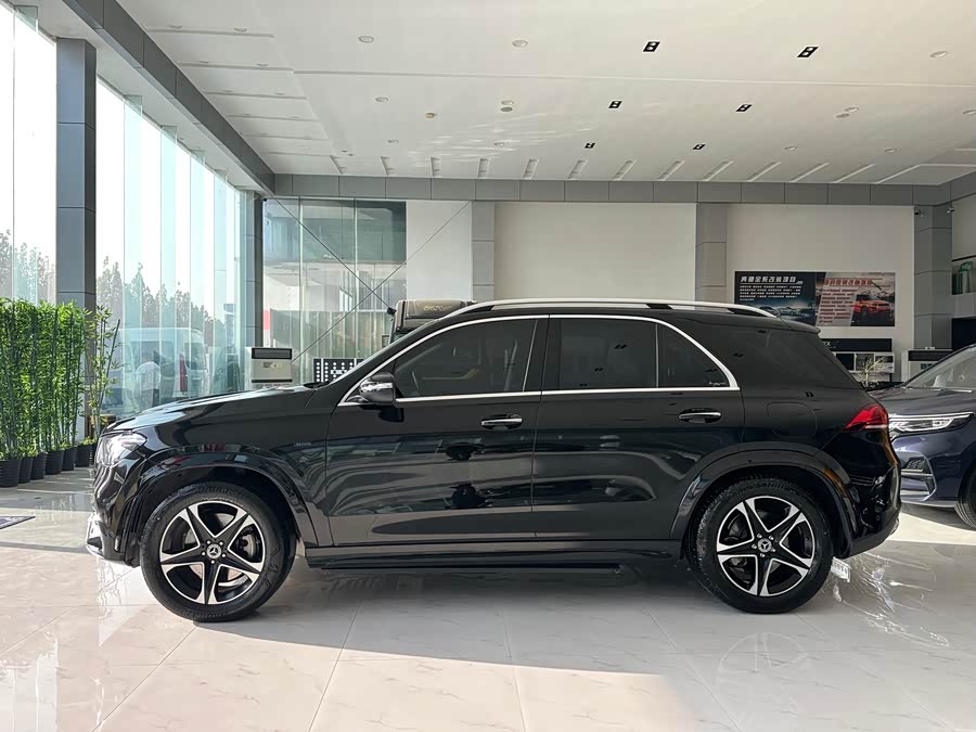 Mercedes-Benz GLE Class New Energy 2022 car image #5