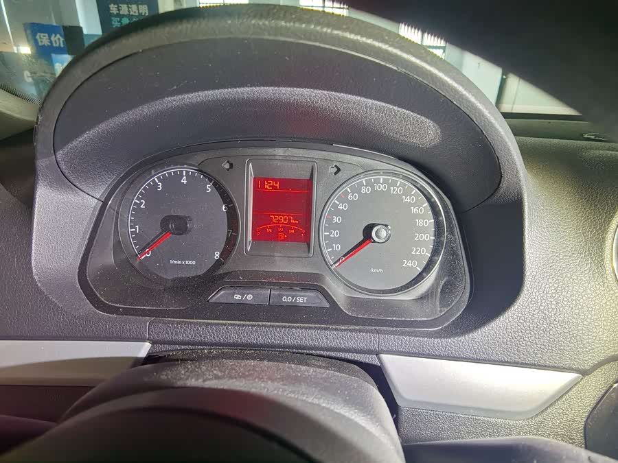 Volkswagen Jetta 2013 immagine di auto #5