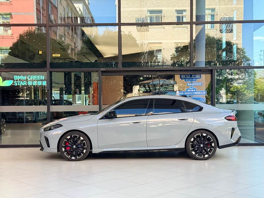 BMW M235L 2025 car image #5