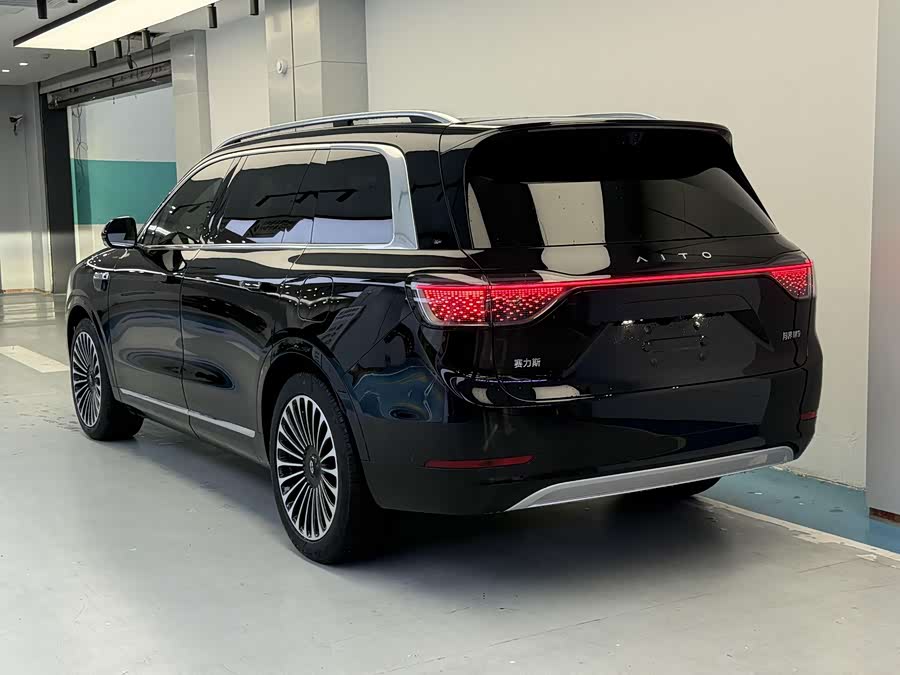 AITO 问界 问界M9 汽车图片 #5