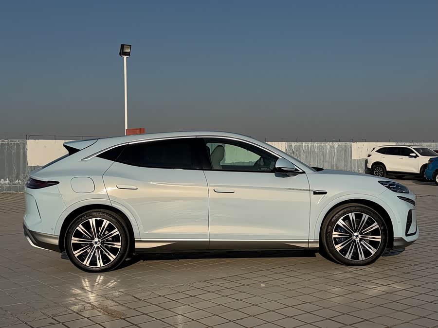 Denza N7 2023 car image #5