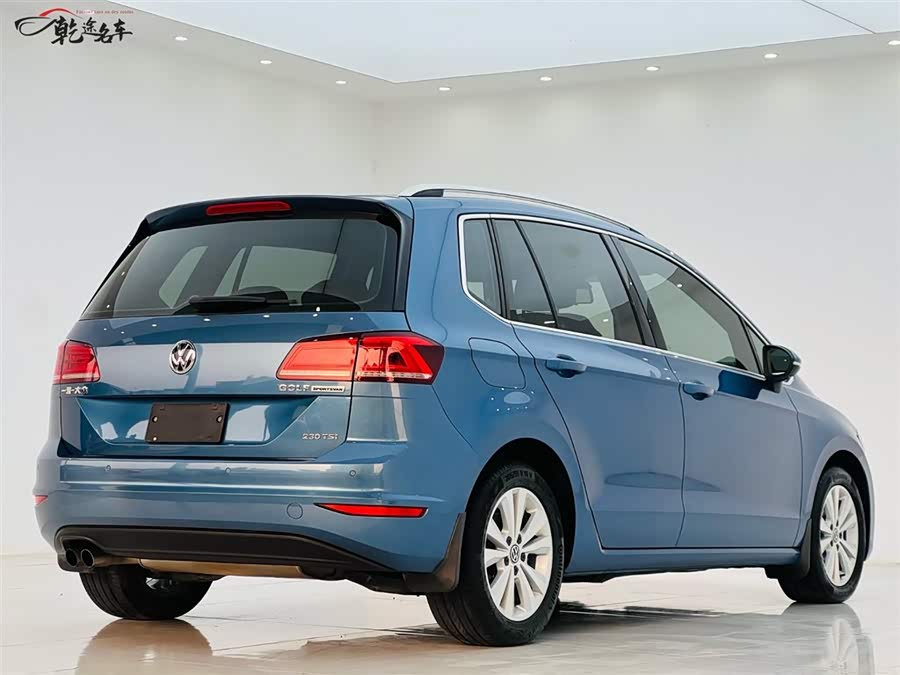 Volkswagen Golf Sportsvan 2017 car image #5