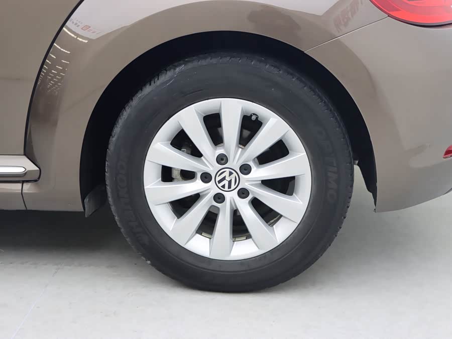 Volkswagen Beetle 2015 immagine di auto #5