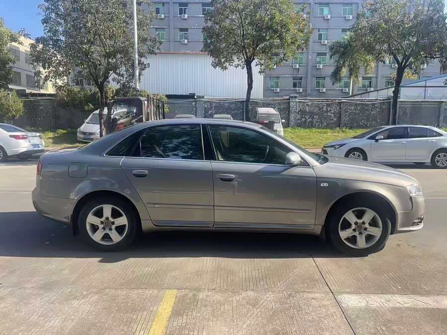 Audi A4 2008 изображение автомобиля #5