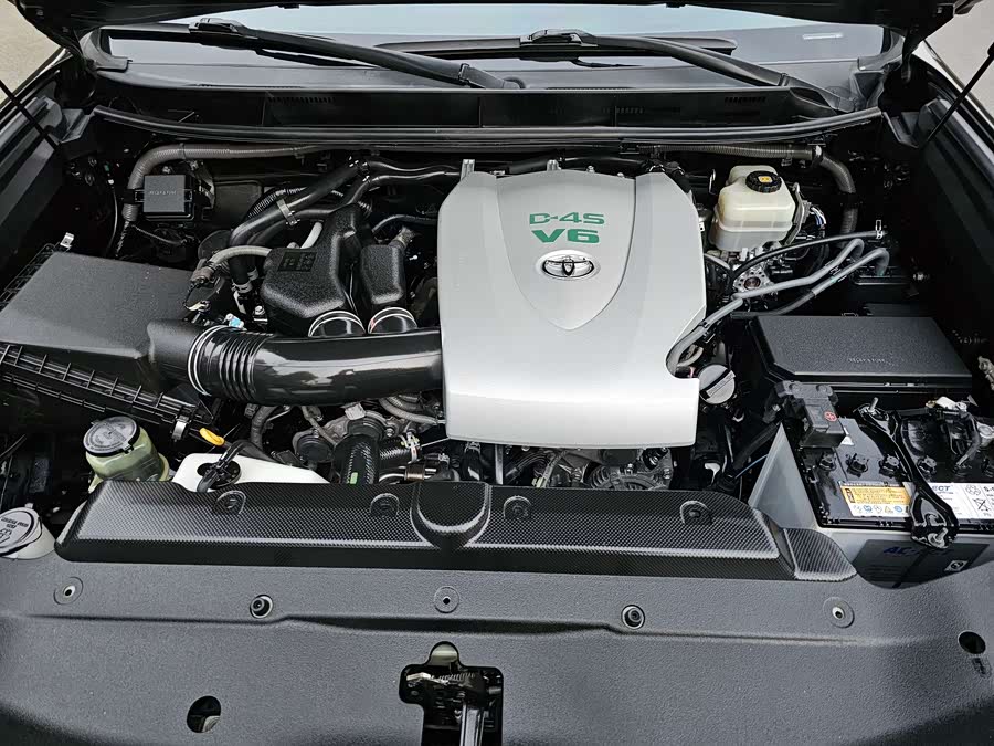 Toyota Land Cruiser Prado 2019 #5 Toyota Land Cruiser Prado 2019 car image #5