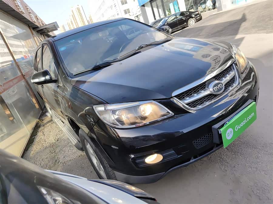 BYD S6 2014 #5 BYD S6 2014 car image #5