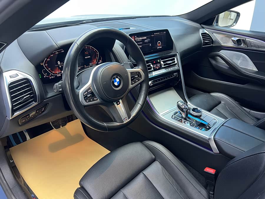 BMW 8 Series 2023 #5 BMW 8 Series 2023 car image #5