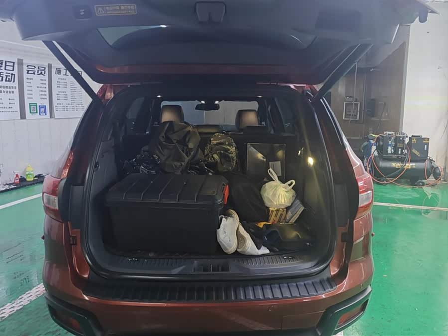 Ford Everest 2016 car image #5