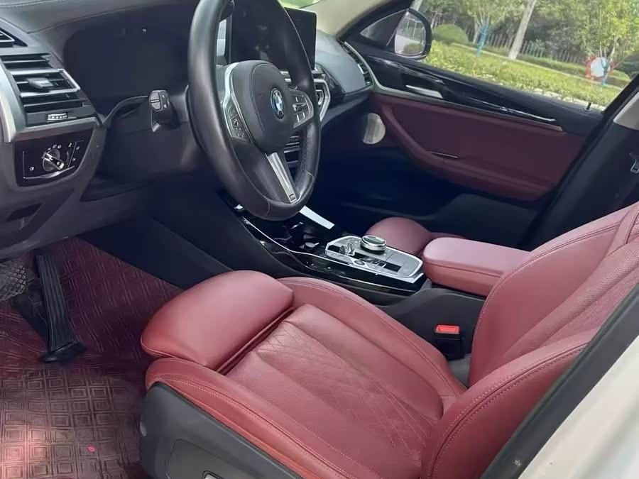 BMW iX3 2023 صورة سيارة #5