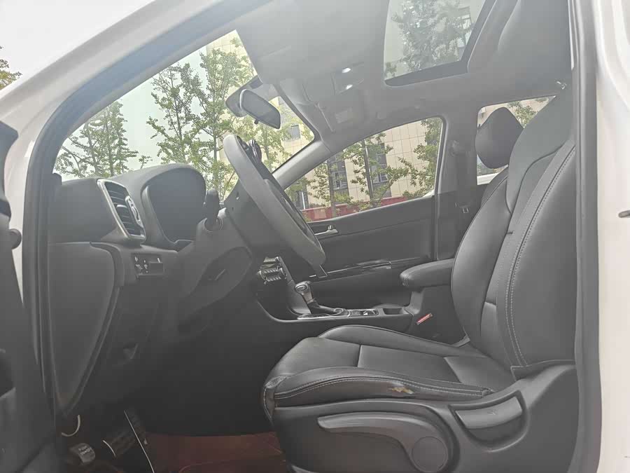 Kia KX5 2016 car image #5