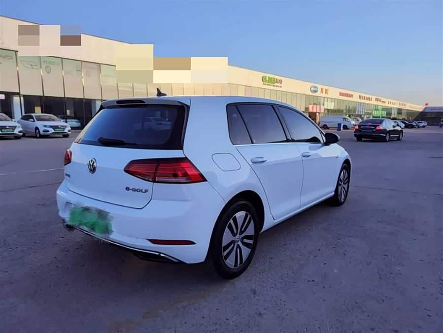 Volkswagen Golf Pure Electric 2020 #5 Volkswagen Golf Pure Electric 2020 car image #5