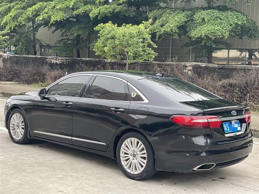 Ford Taurus 2018 #5 Ford Taurus 2018 car image #5