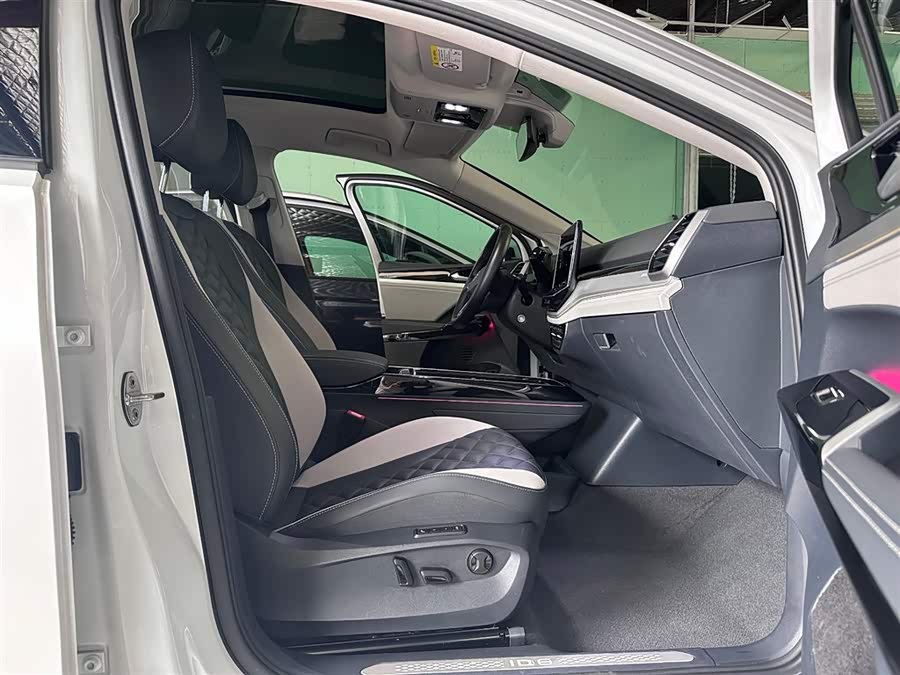 Volkswagen ID.6 Crozz 2024 car image #5