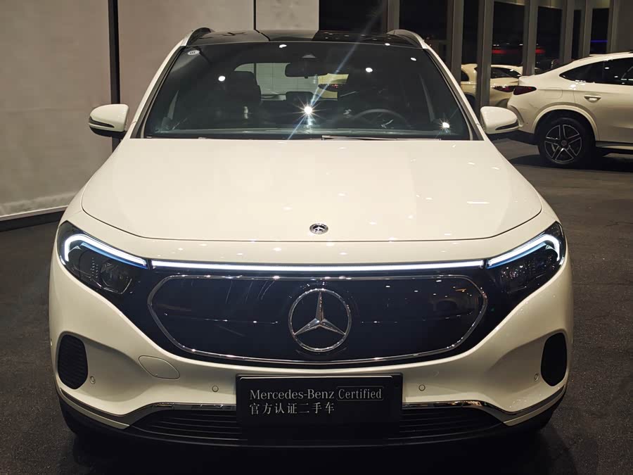 Mercedes-Benz 2024 car image #5