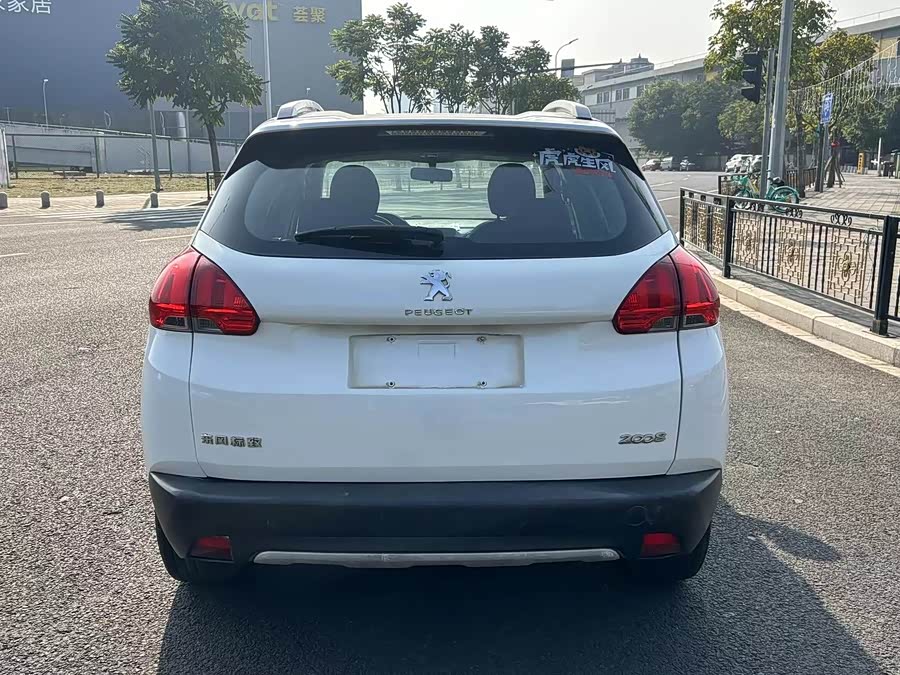 Peugeot 2008 2014 car image #5