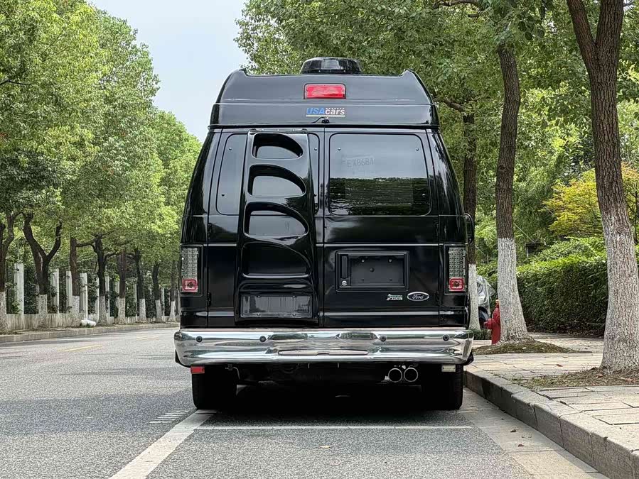 Ford E350 2015 imagen de coche #5