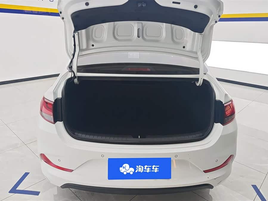 Hyundai 2019 car image #5