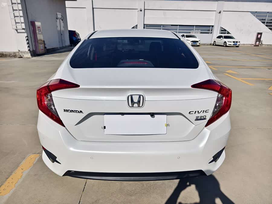 Honda Civic 2019 car image #5