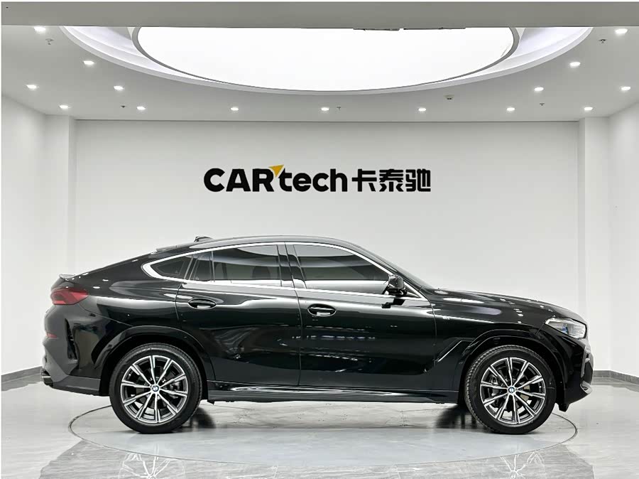 BMW X6 2022 immagine di auto #5