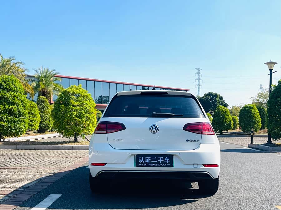 Volkswagen Golf Pure Electric 2020 imagen de coche #5