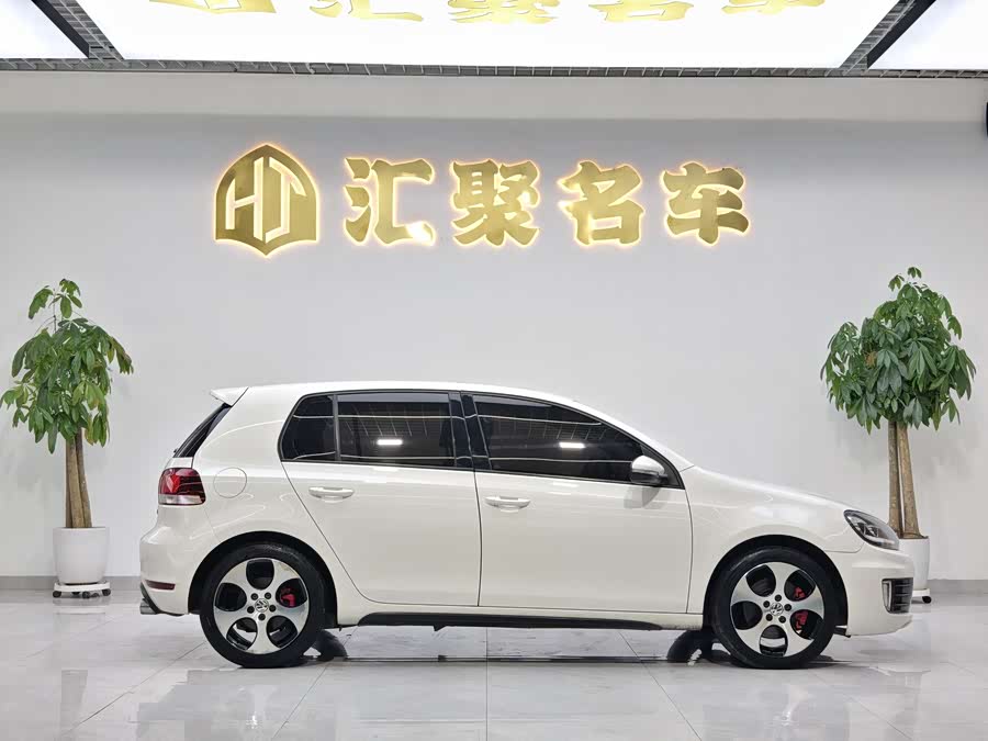 Volkswagen GolfGTI 2011 #5 Volkswagen GolfGTI 2011 car image #5