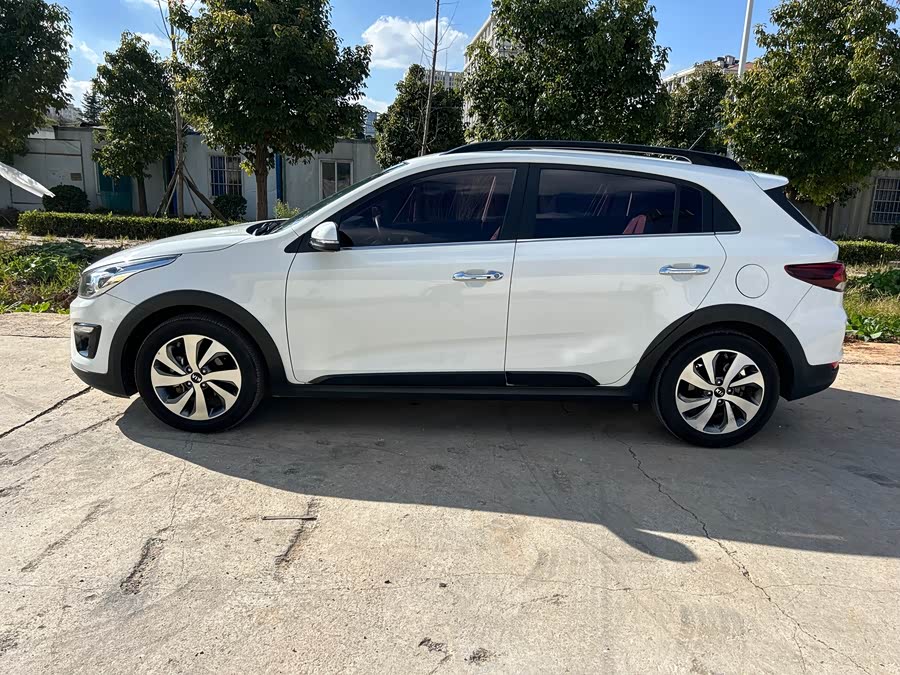 Kia Rio Cross 2018 صورة سيارة #5