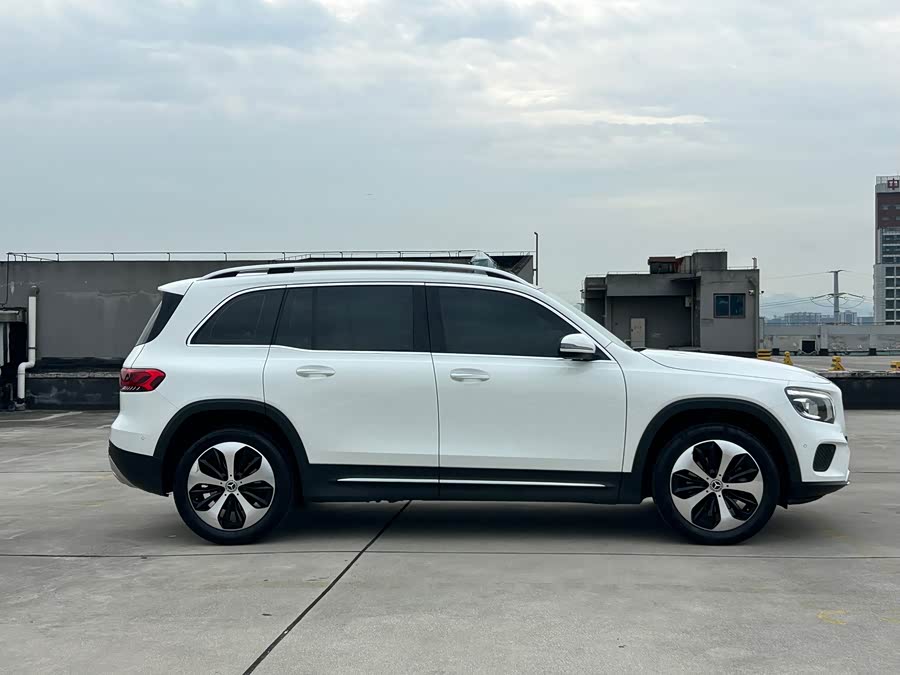 Mercedes-Benz GLB Class 2021 #5 Mercedes-Benz GLB Class 2021 car image #5