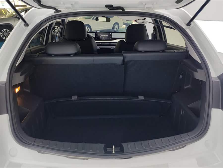 GEELY Vision X3 2021 car image #5