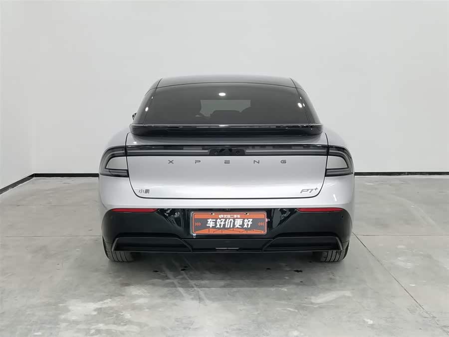 Xpeng P7+ 2024 car image #5