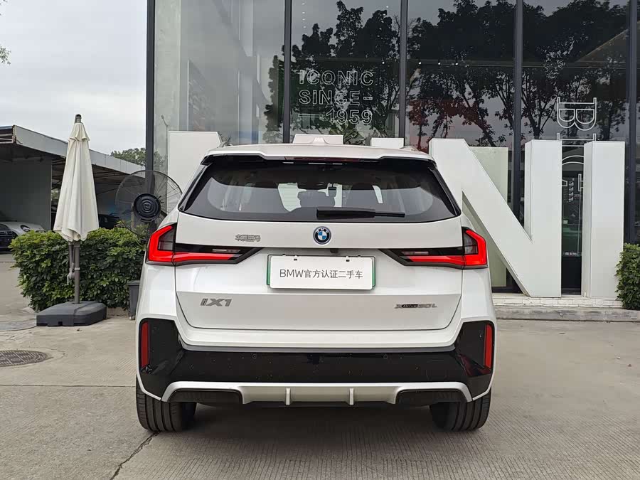 BMW iX1 2024 #5 BMW iX1 2024 car image #5