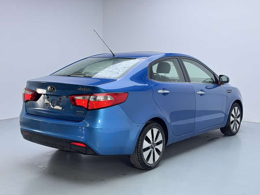 Kia K2 2014 imagen de coche #5