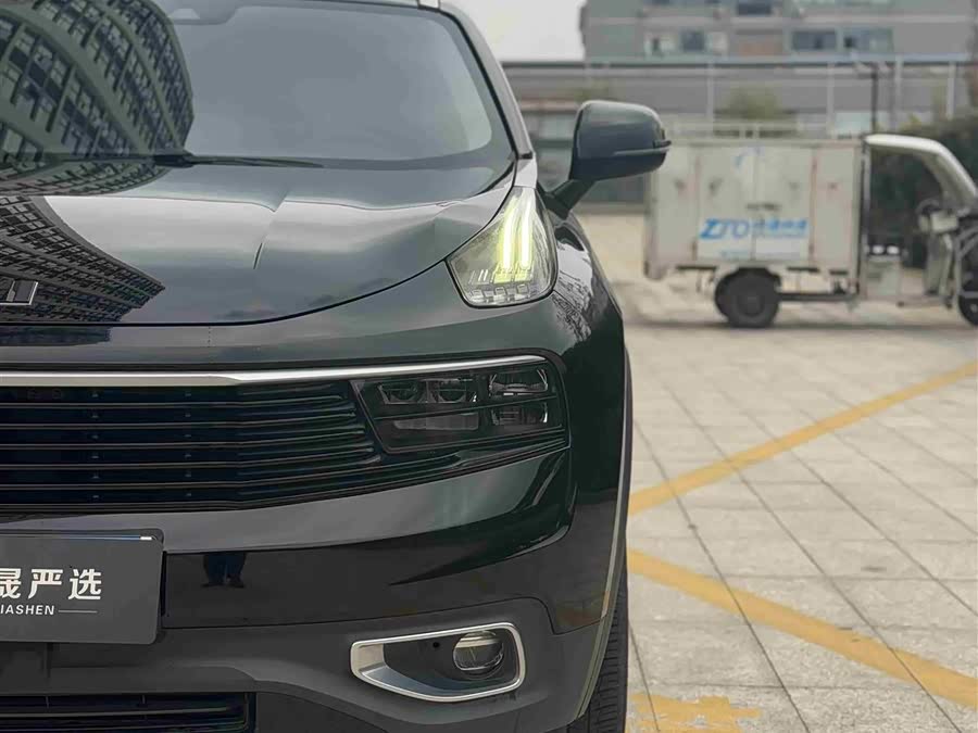 Lynk & Co 01 2018 #5 Lynk & Co 01 2018 image de voiture #5