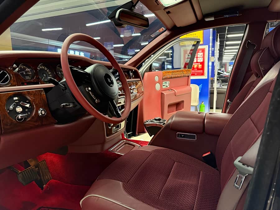 劳斯莱斯 幻影 2016 汽车图片 #5