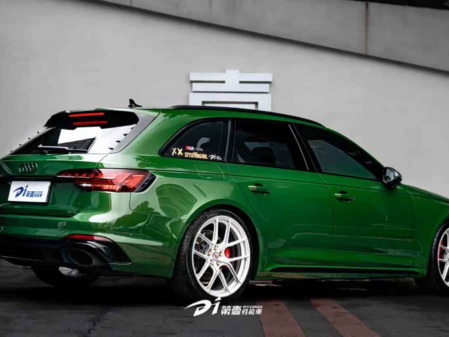 Audi RS 4 2020 immagine di auto #5