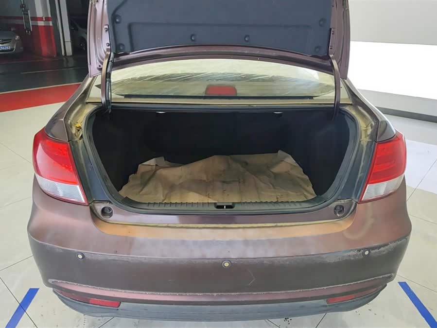 GEELY Vision 2015 car image #5