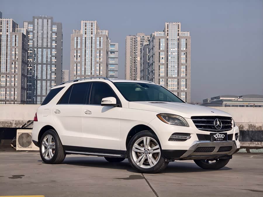 Mercedes-Benz M Class 2015 صورة سيارة #5