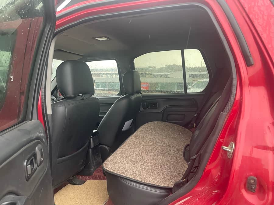 日产 日产帕拉丁 2013 汽车图片 #5