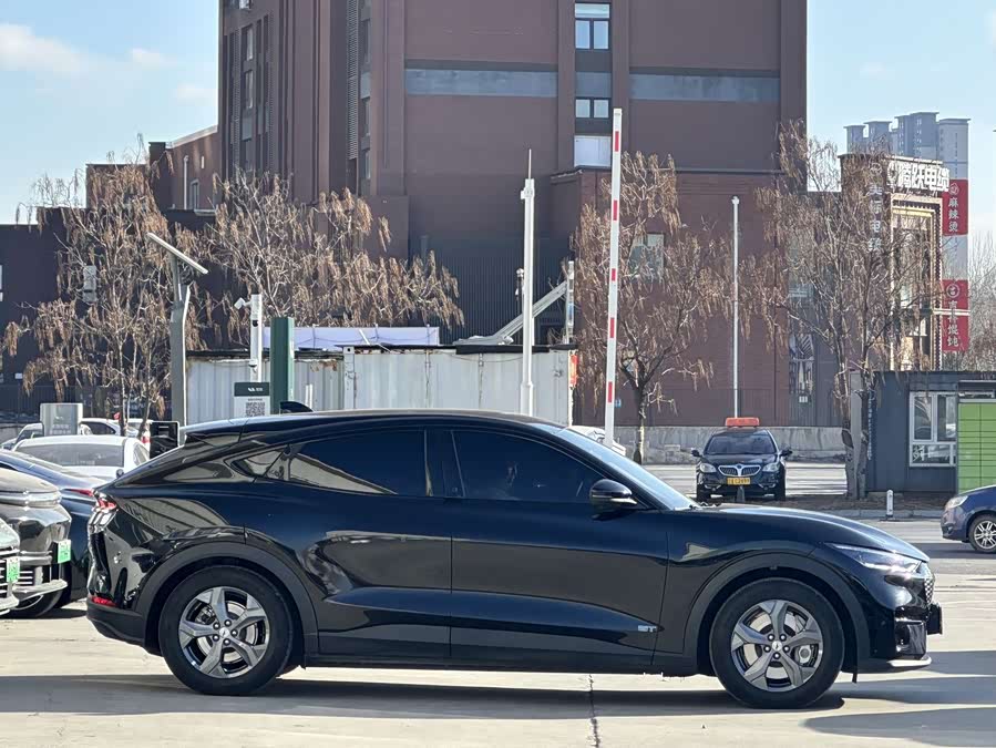 Ford Mustang Mach-E 2022 car image #5