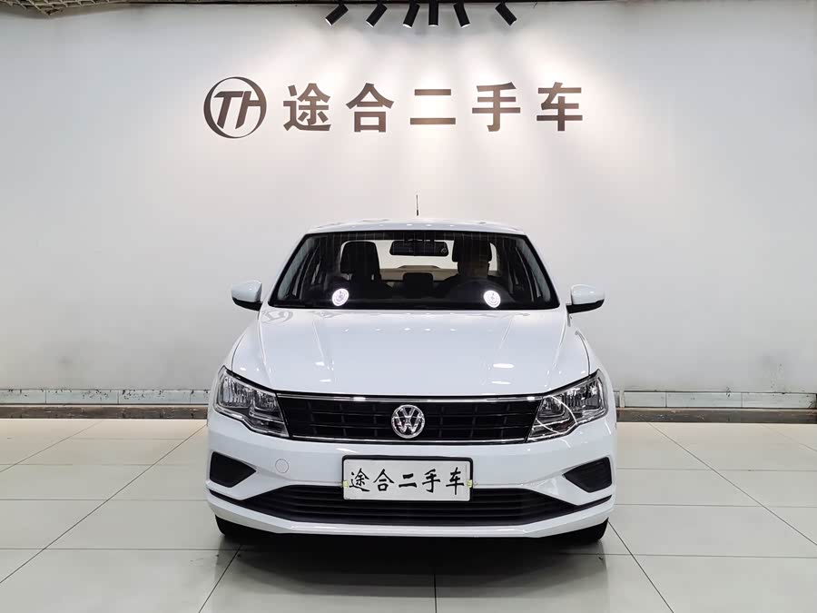 Volkswagen Jetta 2019 image de voiture #5