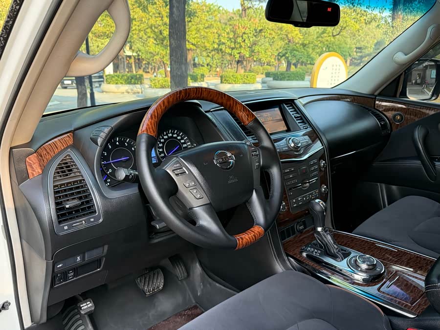 日产 途乐 2017 汽车图片 #5