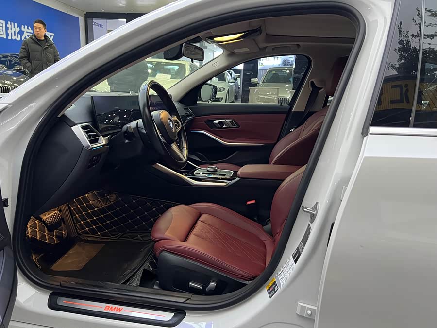 BMW i3 2023 car image #5