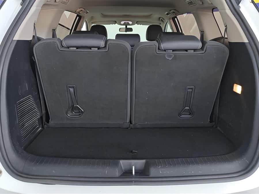 BYD Song MAX 2021 car image #5