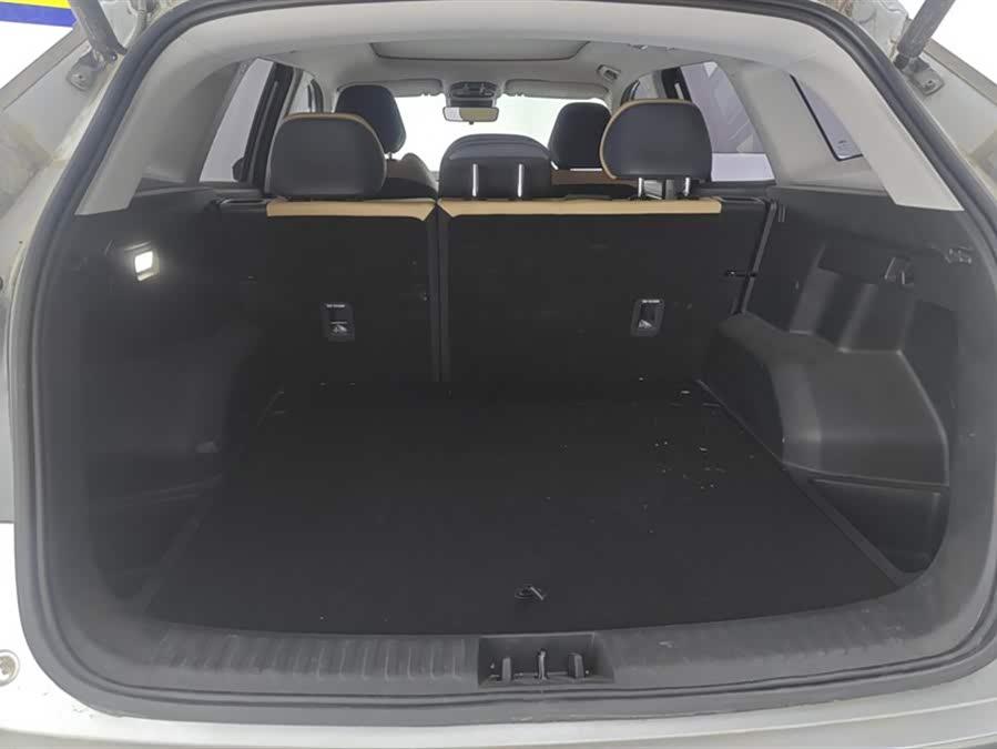GEELY Boyue L 2023 car image #5