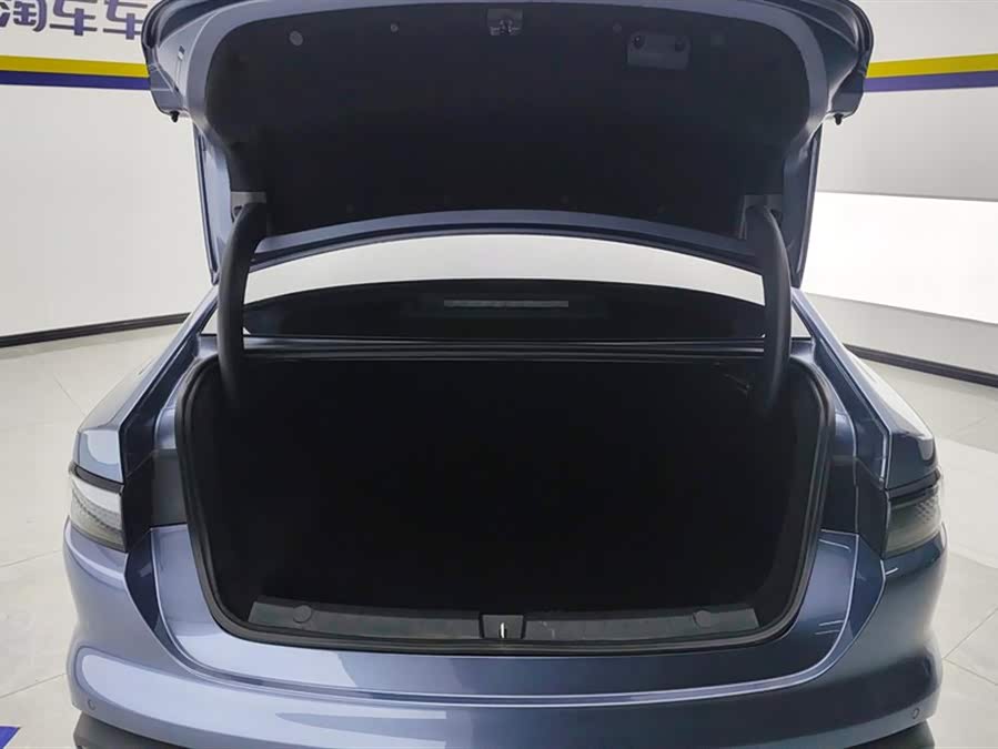BYD Seal 05 DM-i 2025 #5 BYD Seal 05 DM-i 2025 car image #5