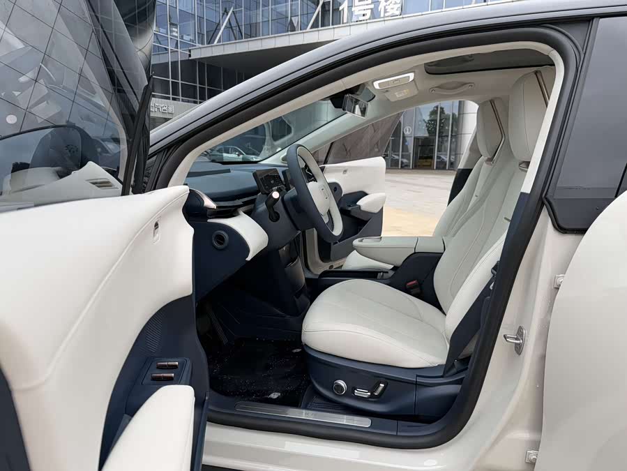 极氪 极氪X 2025 汽车图片 #5