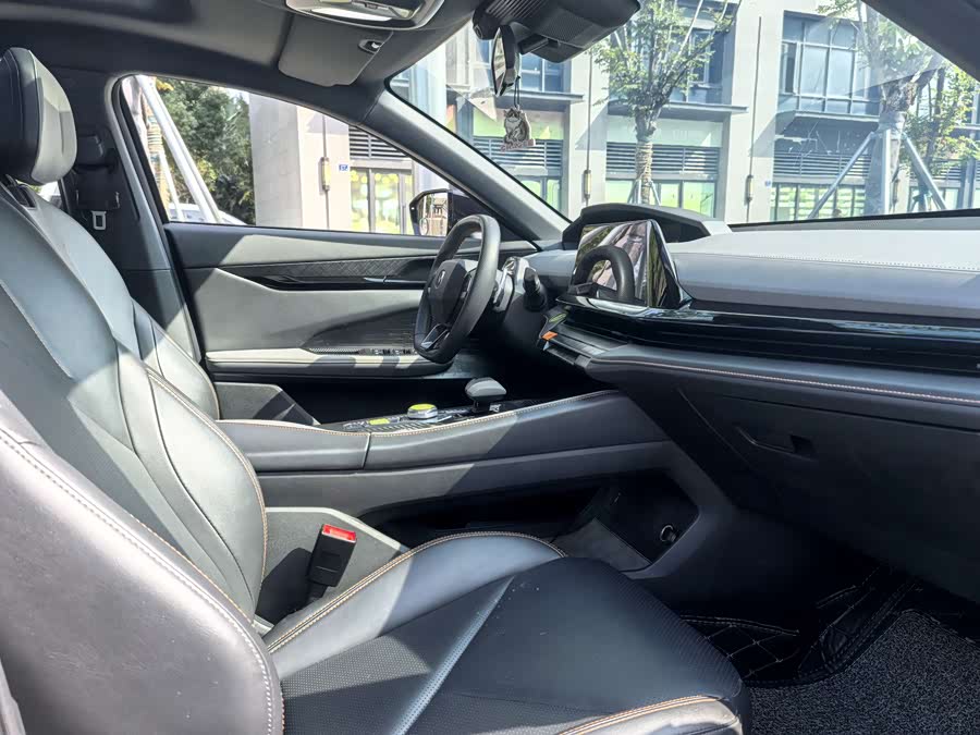 Changan UNI-V 2022 immagine di auto #5