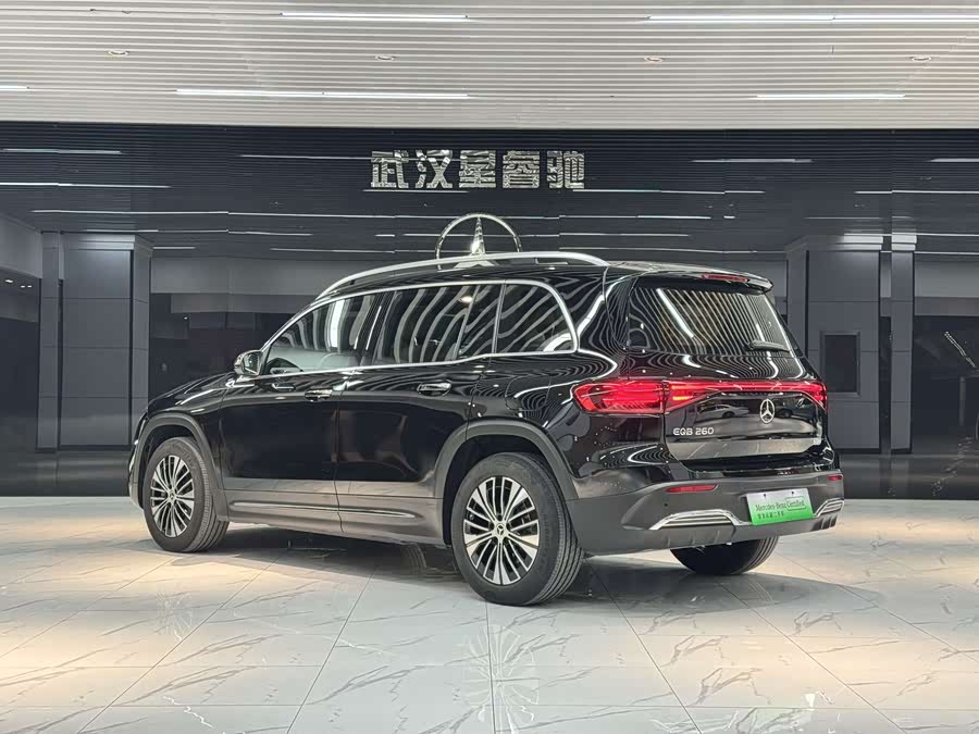 Mercedes-Benz EQB Class 2024 car image #5