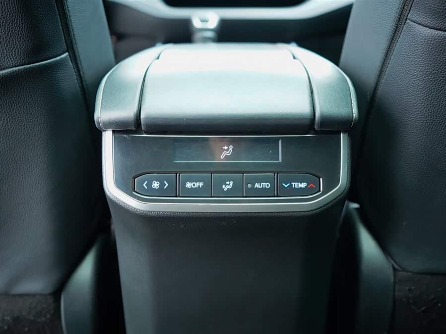 Toyota Crown Kluger 2023 #5 Toyota Crown Kluger 2023 car image #5