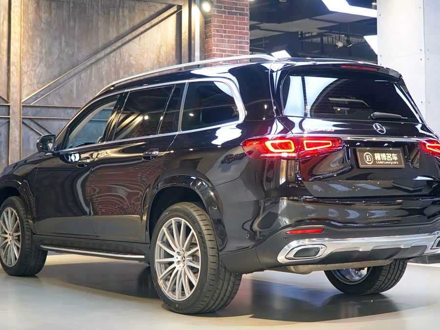 Mercedes-Benz GLS Class 2022 immagine di auto #5